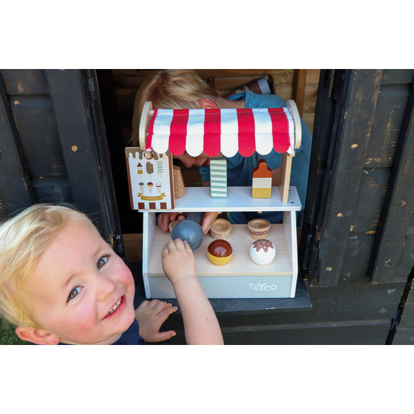 Tryco Wooden ice cream stall